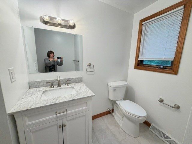 206 Comfort St 206, Bridgewater, MA 02324