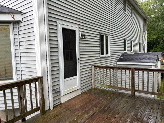 206 Comfort St 206, Bridgewater, MA 02324