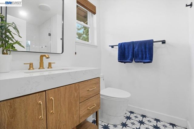 2276 Kemper Ave, Claremont, CA 91711