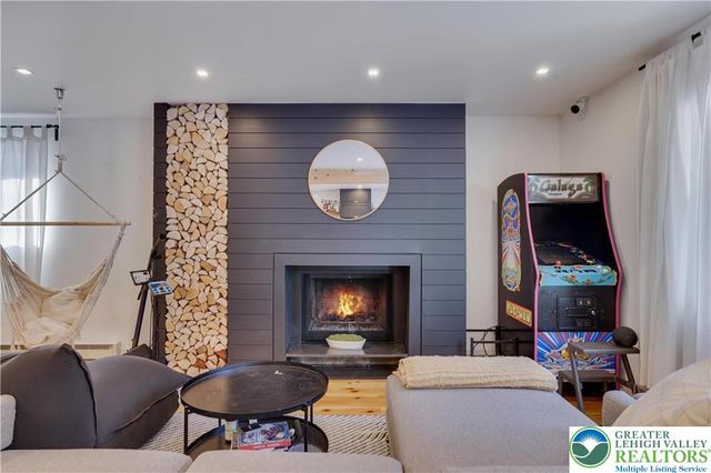 9379 Fairmount Way, Coolbaugh Twp, PA 18466