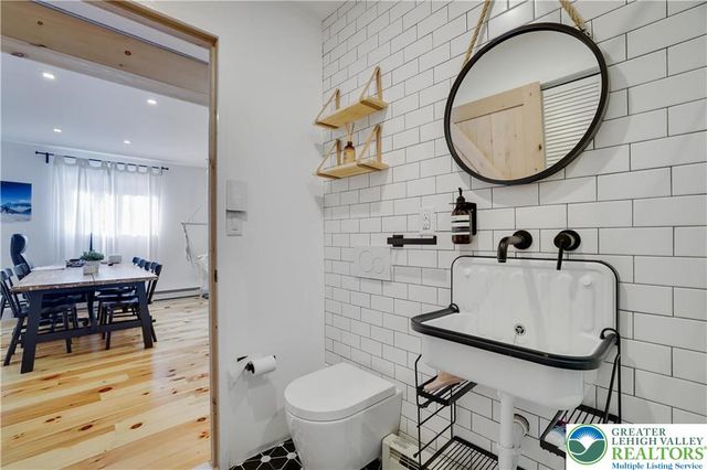 9379 Fairmount Way, Coolbaugh Twp, PA 18466