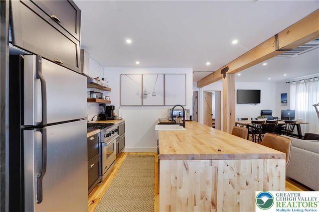 9379 Fairmount Way, Coolbaugh Twp, PA 18466