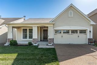 141 Venice Circle, St Peters, MO 63304