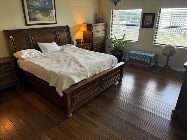 4232 COUNTY ROAD 400, Lake Panasoffkee, FL 33538
