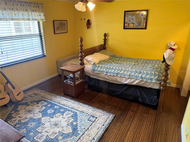 4232 COUNTY ROAD 400, Lake Panasoffkee, FL 33538