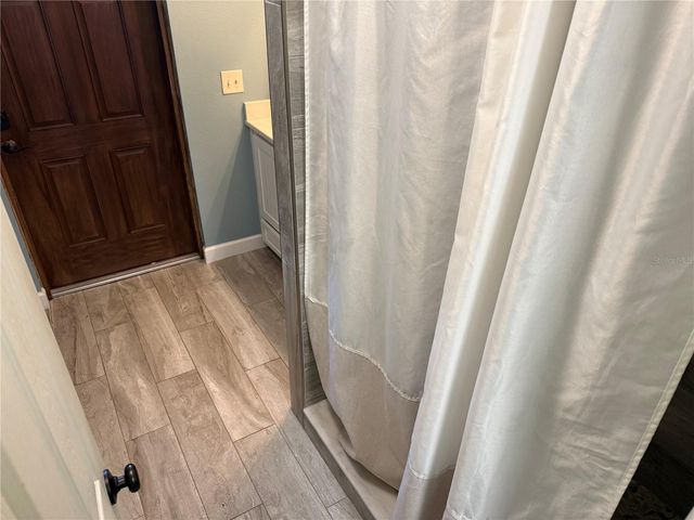 4232 COUNTY ROAD 400, Lake Panasoffkee, FL 33538