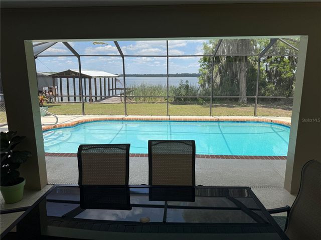 4232 COUNTY ROAD 400, Lake Panasoffkee, FL 33538
