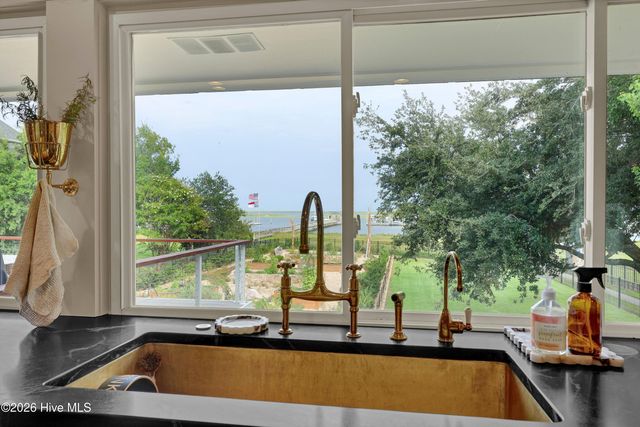 1839 Newkirk Road, Wilmington, NC 28409