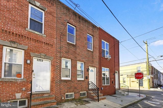 2254 GREENWICH ST, Philadelphia, PA 19146