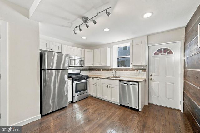 2254 GREENWICH ST, Philadelphia, PA 19146