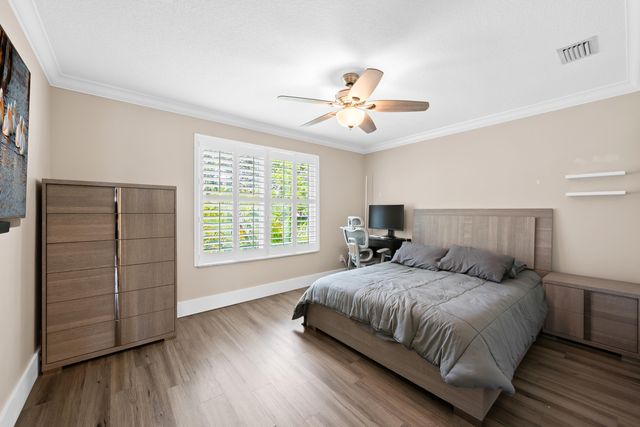 10560 Walnut Valley Drive, Boynton Beach, FL 33473