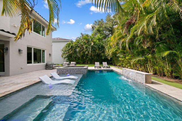10560 Walnut Valley Drive, Boynton Beach, FL 33473