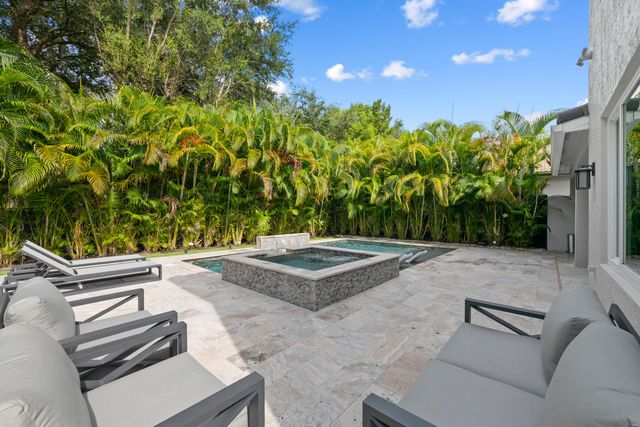 10560 Walnut Valley Drive, Boynton Beach, FL 33473
