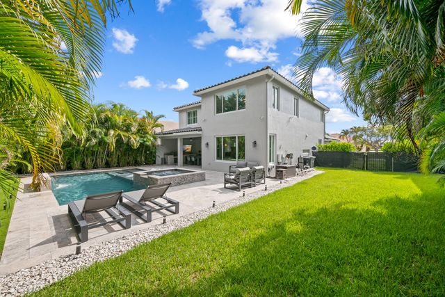 10560 Walnut Valley Drive, Boynton Beach, FL 33473