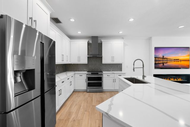 10560 Walnut Valley Drive, Boynton Beach, FL 33473