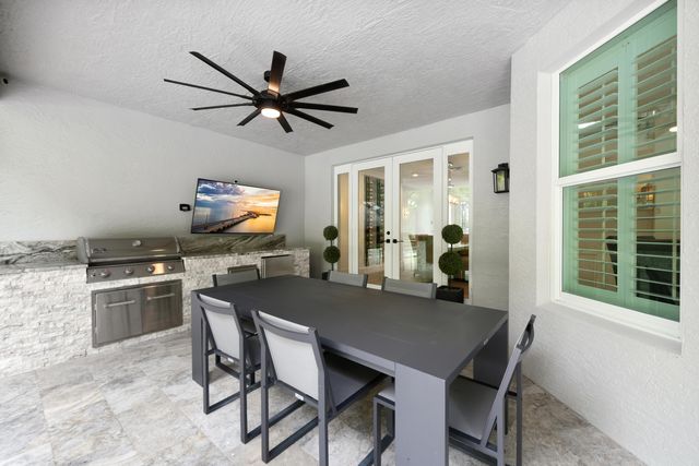 10560 Walnut Valley Drive, Boynton Beach, FL 33473