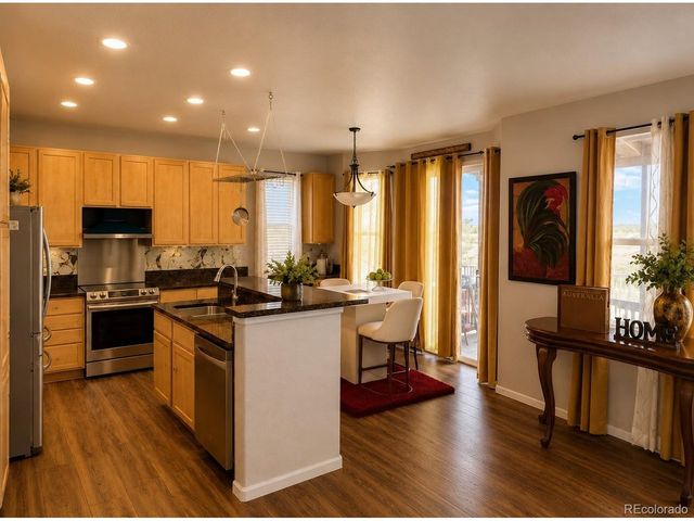 1414 S Haleyville St, Aurora, CO 80018