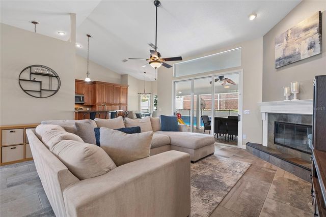 8473 ISLAND PALM CIRCLE, Orlando, FL 32835