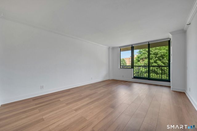 25 Forest Street 4F, Stamford, CT 06901