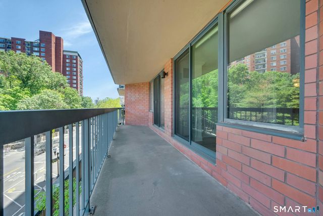 25 Forest Street 4F, Stamford, CT 06901