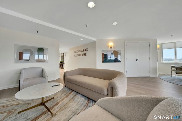 25 Forest Street 4F, Stamford, CT 06901
