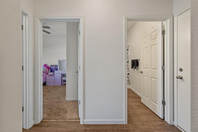 1237 E Orange St, Avenal, CA 93204