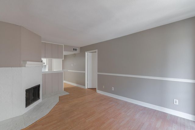 4635 Wild Indigo Street 505, Houston, TX 77027