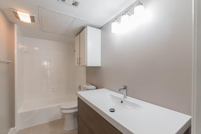 4635 Wild Indigo Street 505, Houston, TX 77027