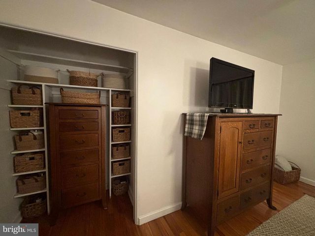 3804 BONNYVIEW RD, Harrisburg, PA 17109