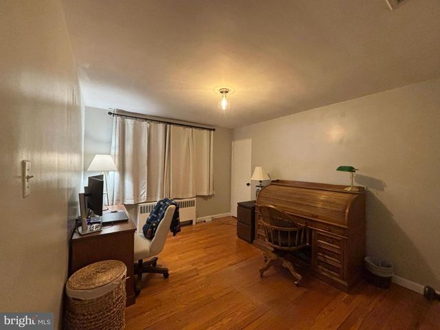 3804 BONNYVIEW RD, Harrisburg, PA 17109