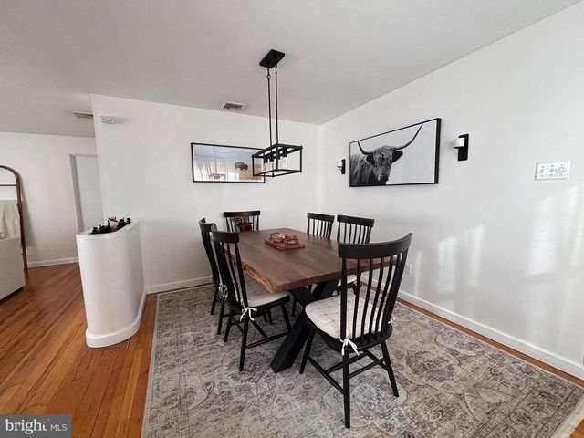 3804 BONNYVIEW RD, Harrisburg, PA 17109