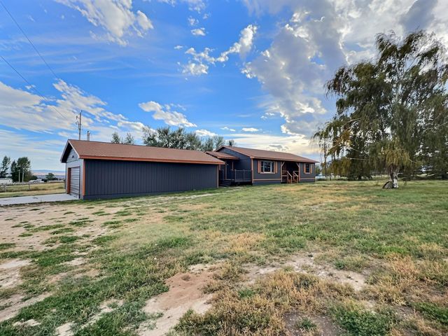 512 Road 2AB, Cody, WY 82414 property photo