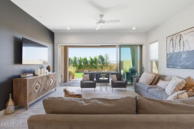 21514 N 58TH Street, Phoenix, AZ 85054