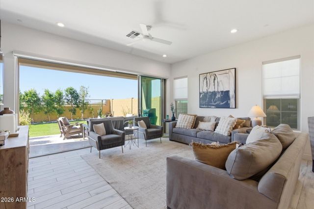 21514 N 58TH Street, Phoenix, AZ 85054