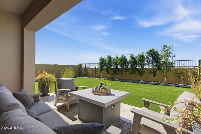 21514 N 58TH Street, Phoenix, AZ 85054