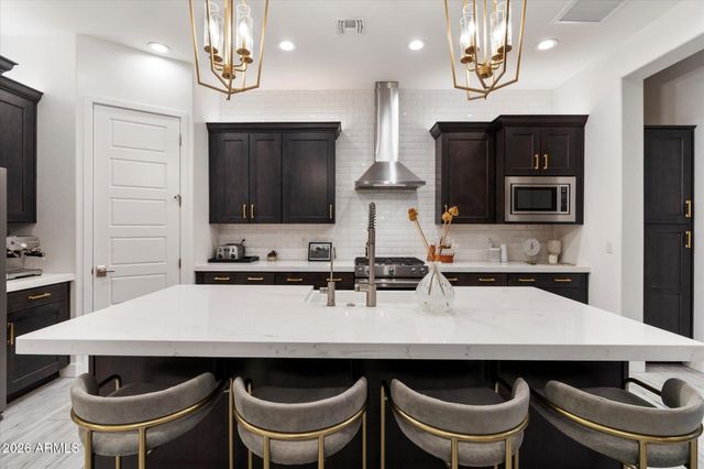 21514 N 58TH Street, Phoenix, AZ 85054