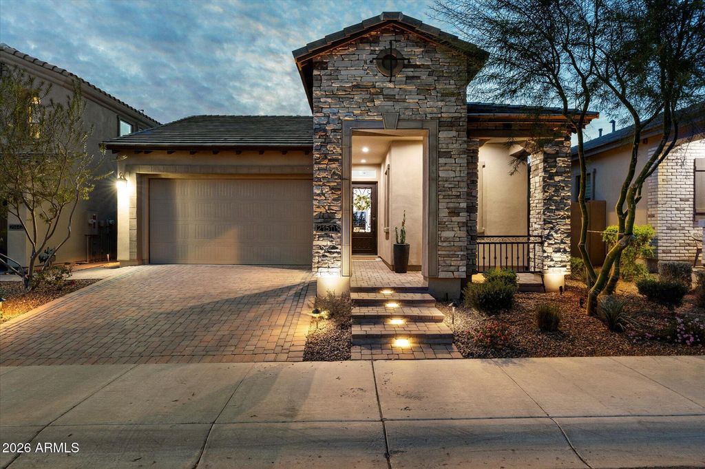 21514 N 58TH Street, Phoenix, AZ 85054