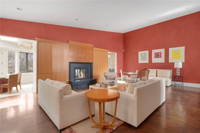 25 Linden Drive, Providence, RI 02906