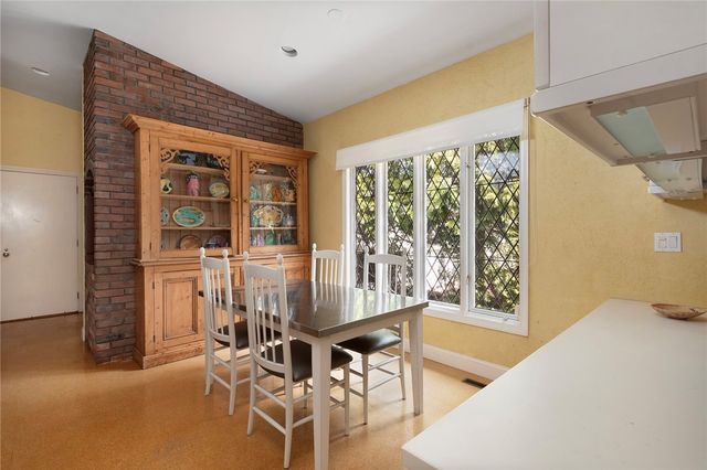 25 Linden Drive, Providence, RI 02906