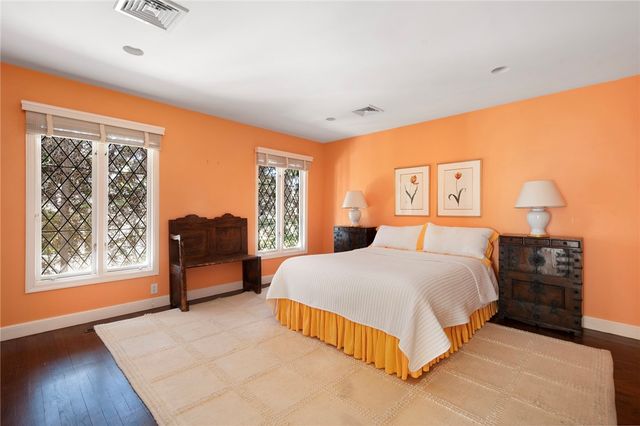 25 Linden Drive, Providence, RI 02906