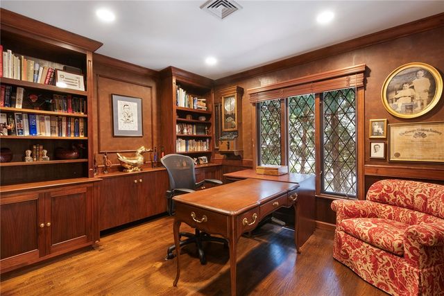 25 Linden Drive, Providence, RI 02906