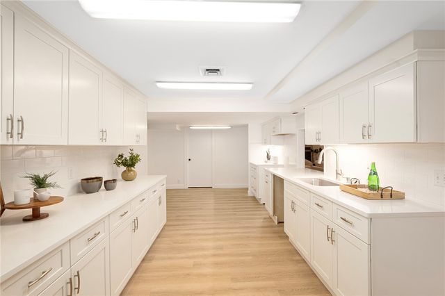 25 Linden Drive, Providence, RI 02906