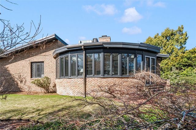 25 Linden Drive, Providence, RI 02906