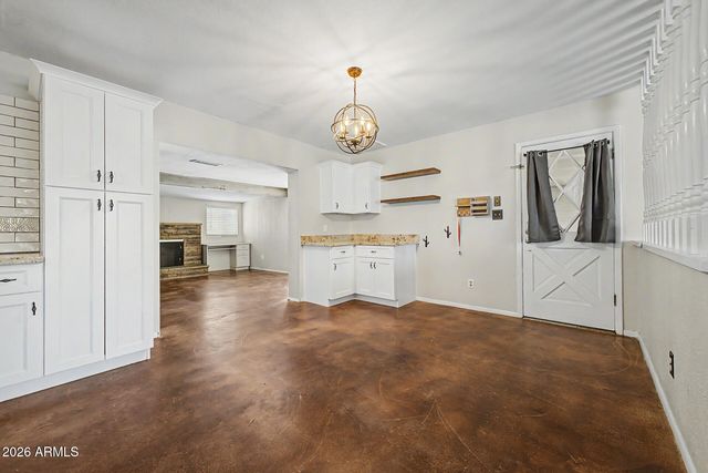 1247 W DEVONSHIRE Street, Mesa, AZ 85201