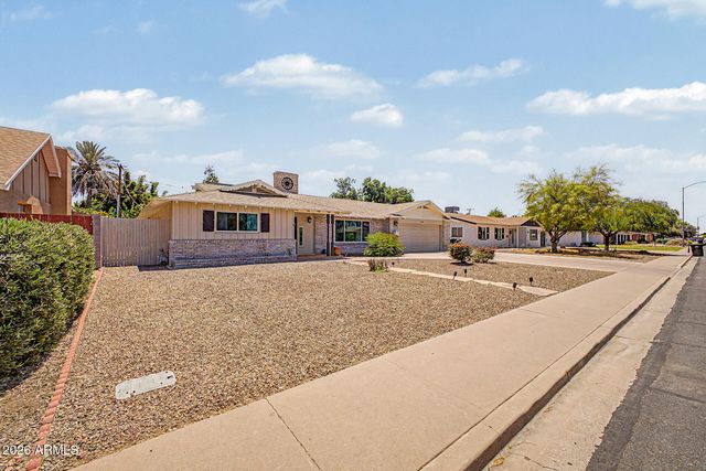 1247 W DEVONSHIRE Street, Mesa, AZ 85201