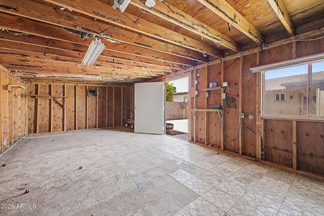 1247 W DEVONSHIRE Street, Mesa, AZ 85201