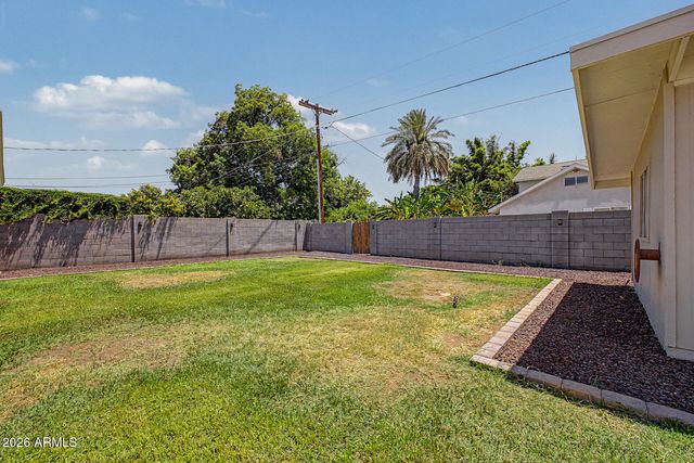 1247 W DEVONSHIRE Street, Mesa, AZ 85201