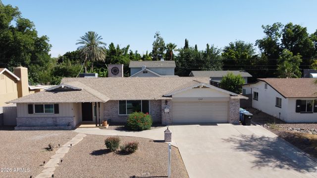 1247 W DEVONSHIRE Street, Mesa, AZ 85201