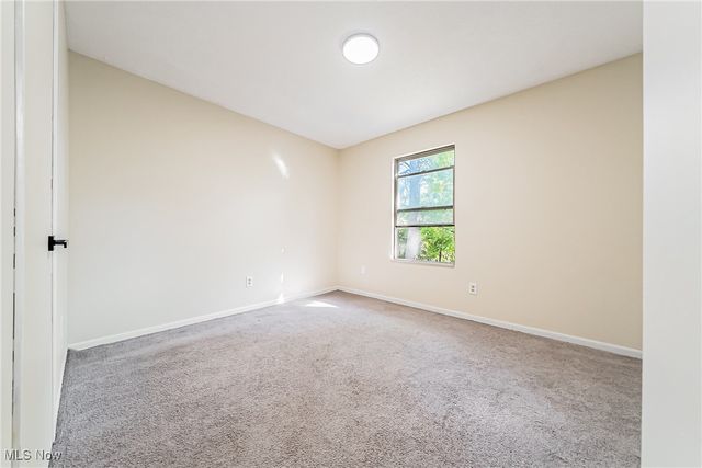 569 E 101st Street, Cleveland, OH 44108