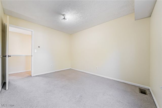 569 E 101st Street, Cleveland, OH 44108